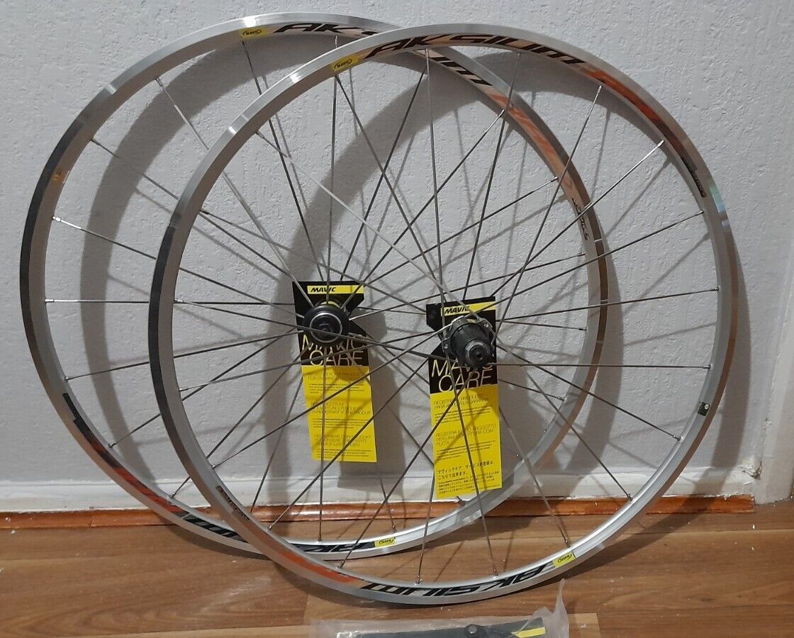 Mavic Aksium Race 700c Road Bike Wheelset Rims Front & Rear - Retro Silver