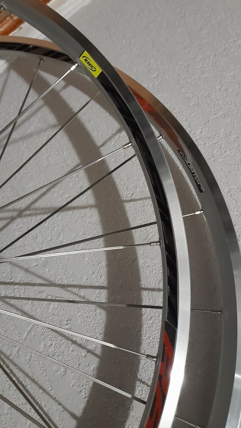 Mavic Aksium Race 700c Road Bike Wheelset Rims Front & Rear - Retro Silver